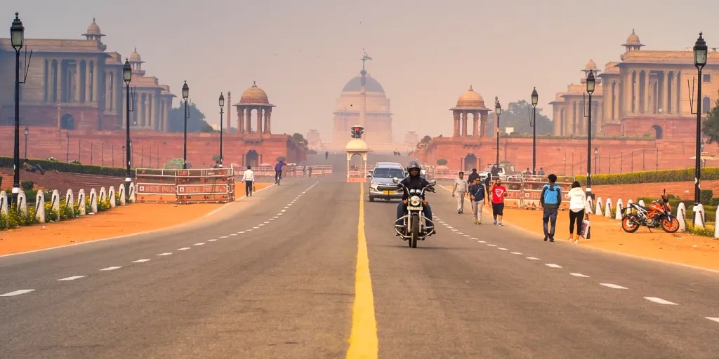 Urban Tourism: Exploring the Modern Pulse of Cities